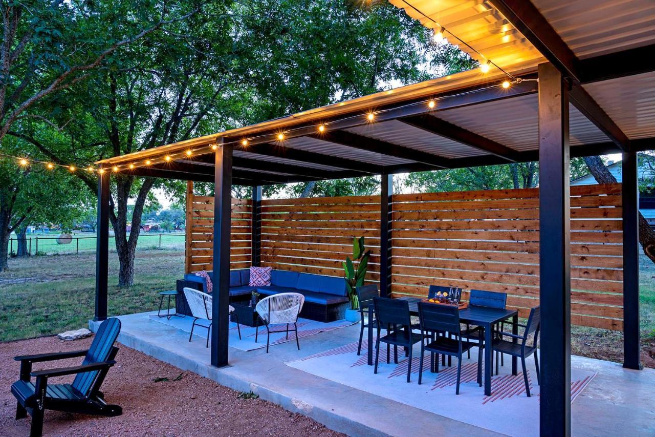 フレデリックスバーグ Container Haus Pet Friendly With Cowboy Poolヴィラ エクステリア 写真