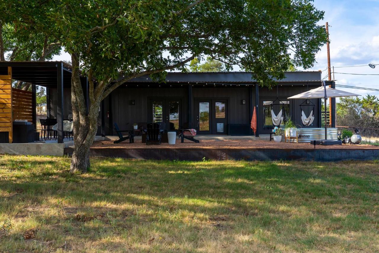 フレデリックスバーグ Container Haus Pet Friendly With Cowboy Poolヴィラ エクステリア 写真