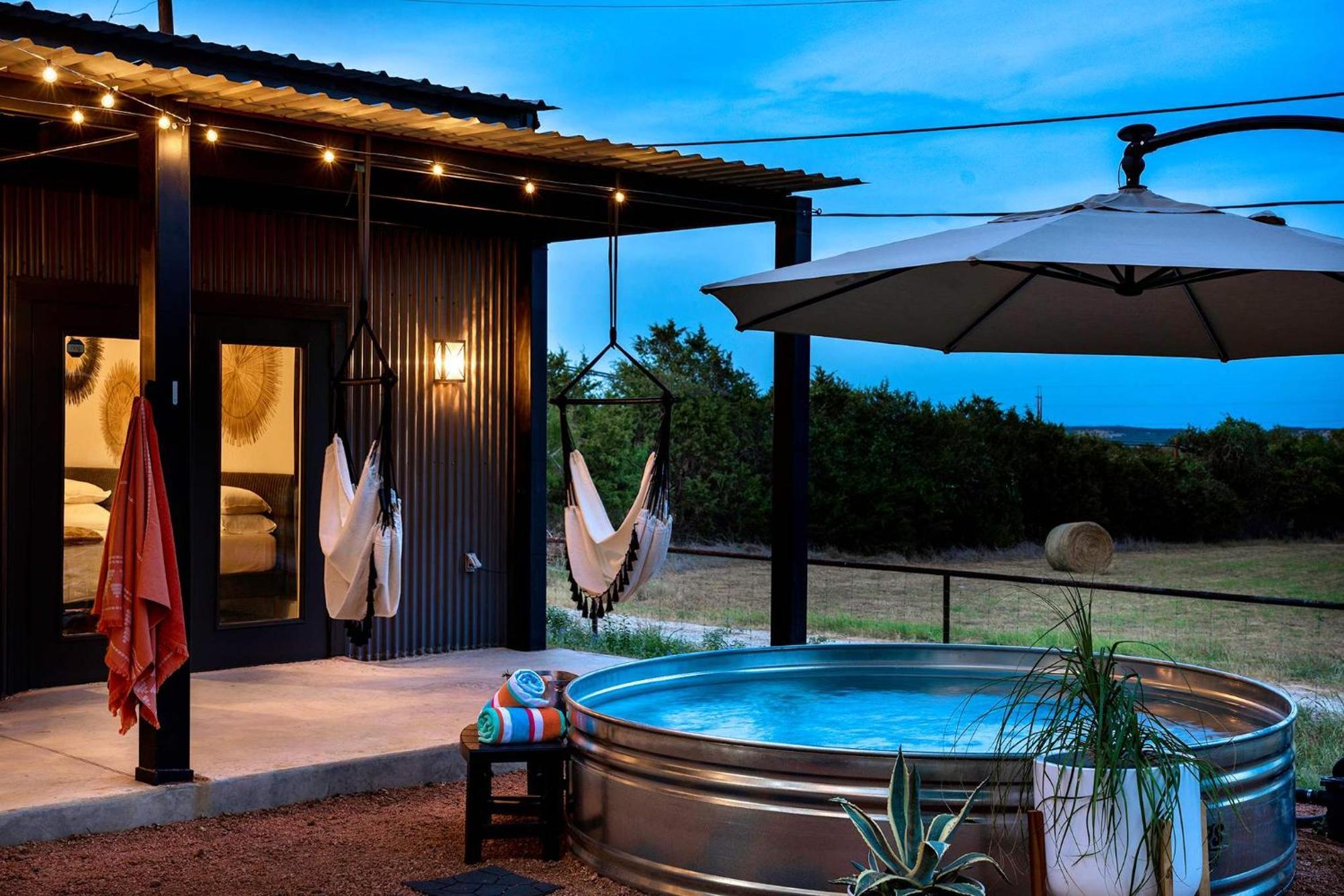 フレデリックスバーグ Container Haus Pet Friendly With Cowboy Poolヴィラ エクステリア 写真
