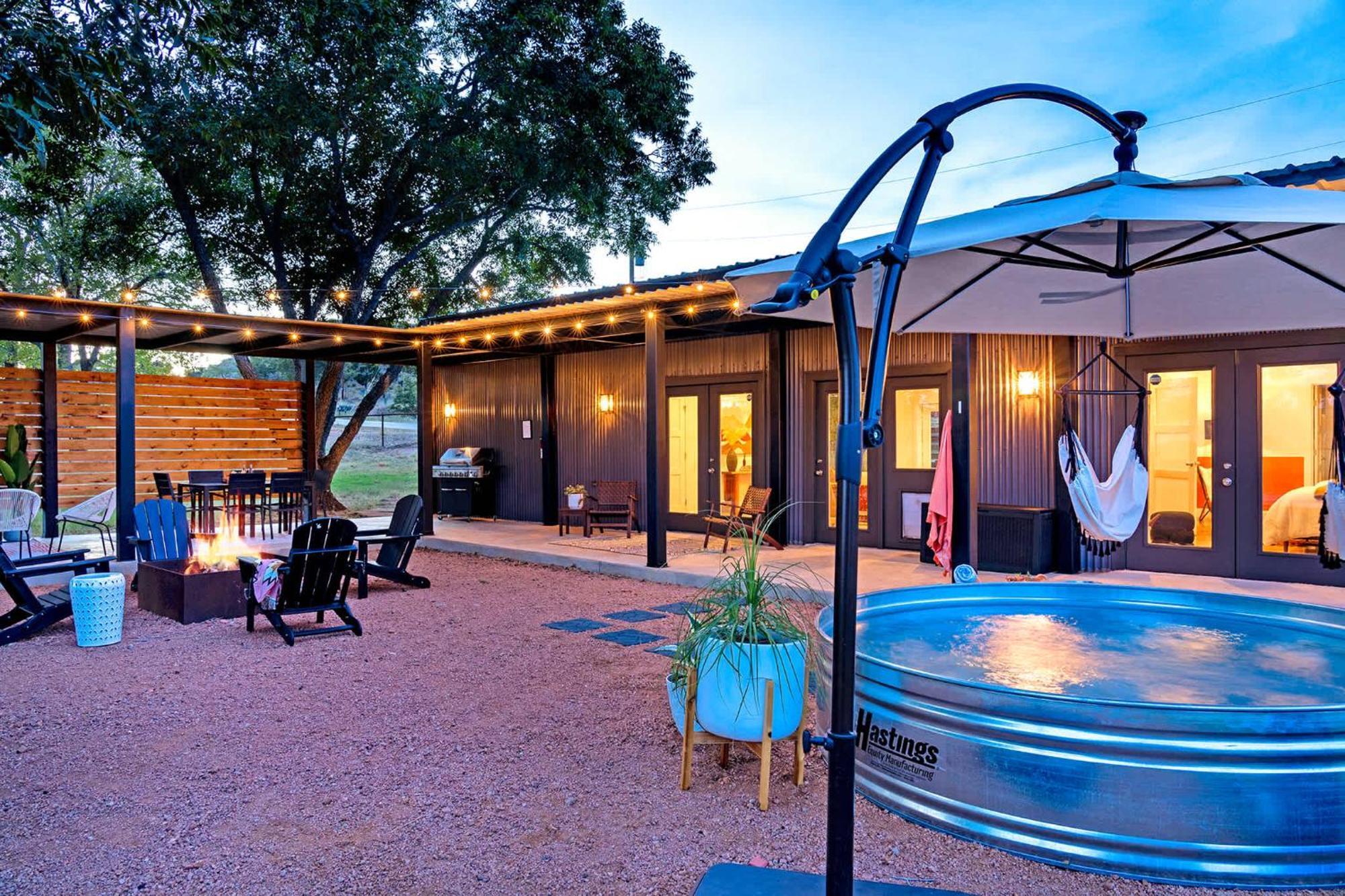 フレデリックスバーグ Container Haus Pet Friendly With Cowboy Poolヴィラ エクステリア 写真