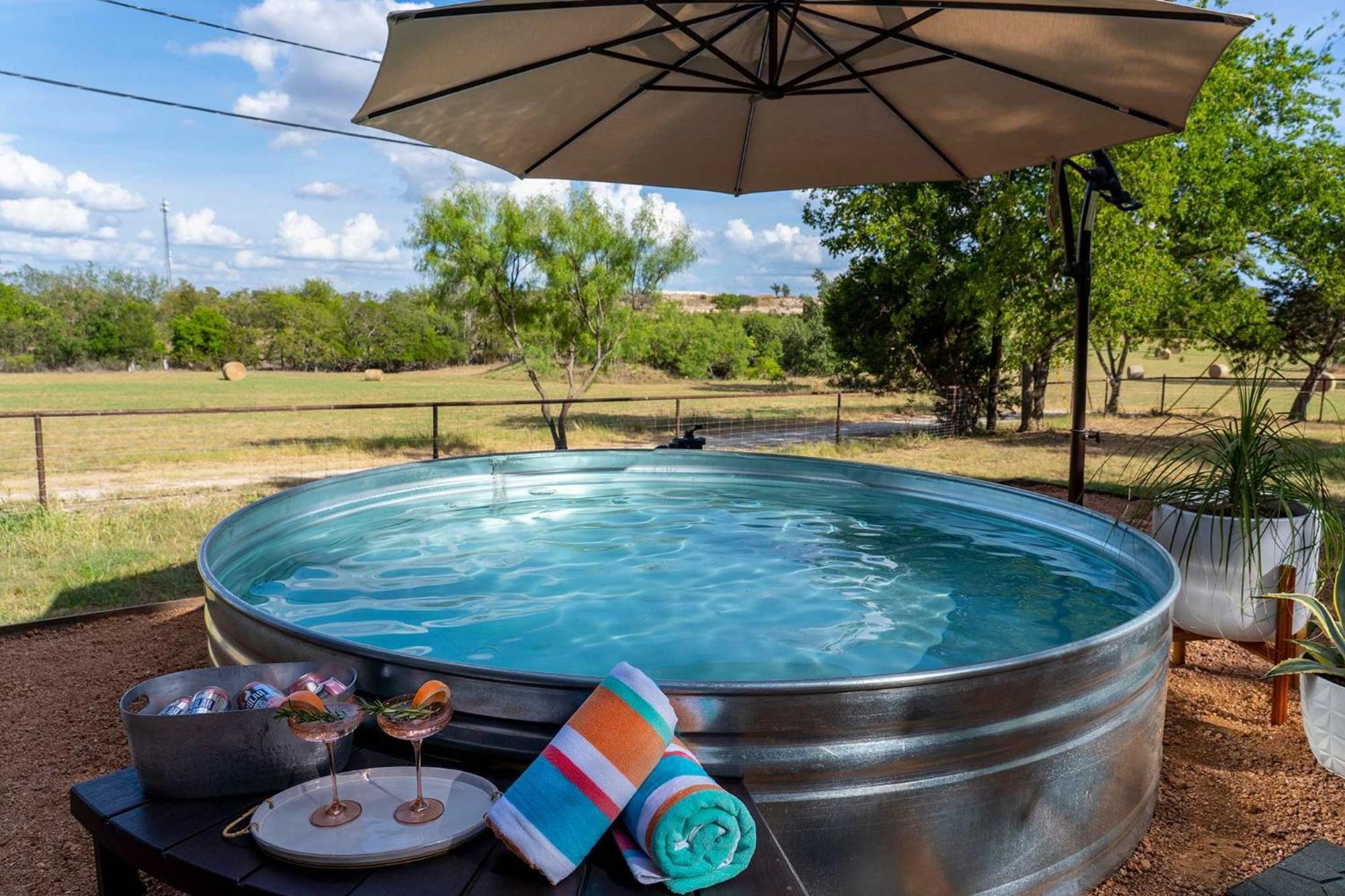 フレデリックスバーグ Container Haus Pet Friendly With Cowboy Poolヴィラ エクステリア 写真